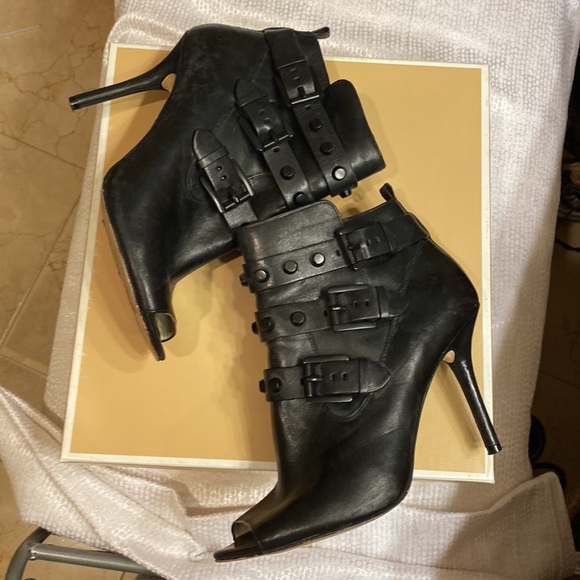 Michael Kors Bryn Open Toe Boots - Picture 4 of 5